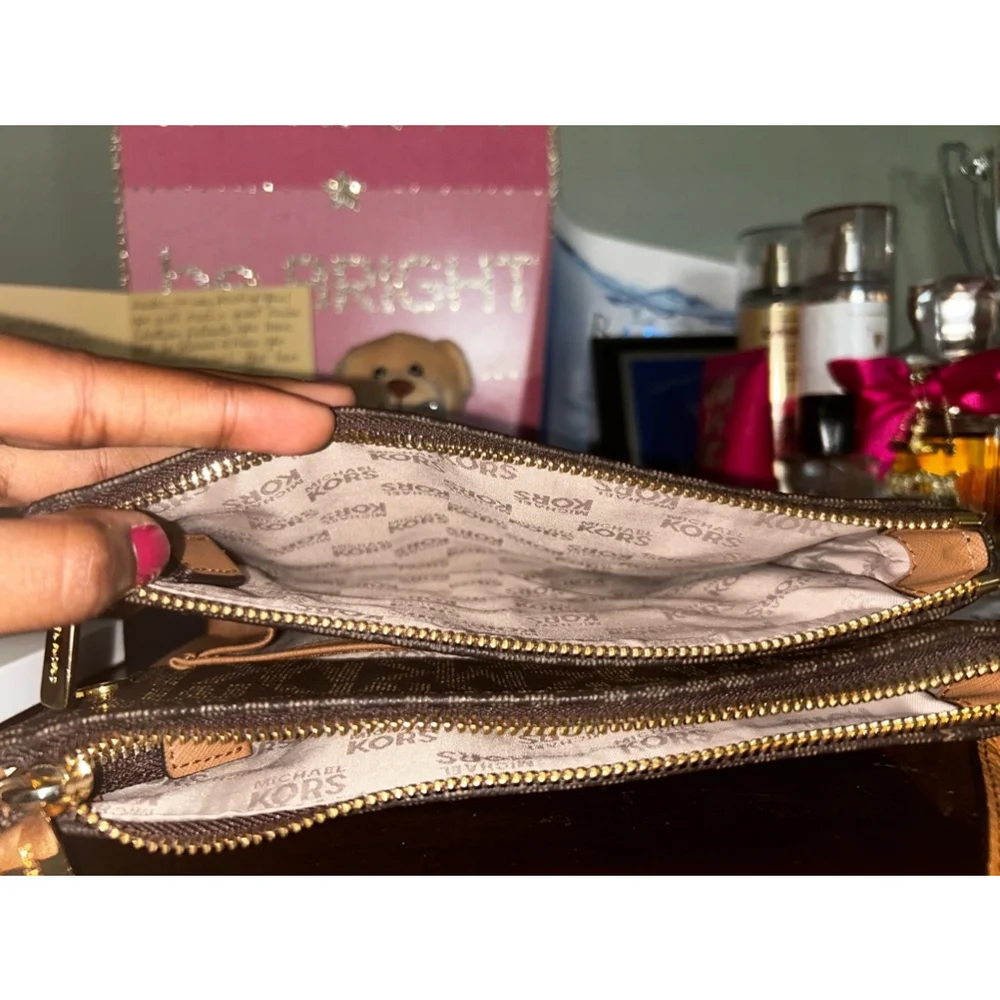 Authentic Michael Kors Original Fulton Double Zip Crossbody Brown